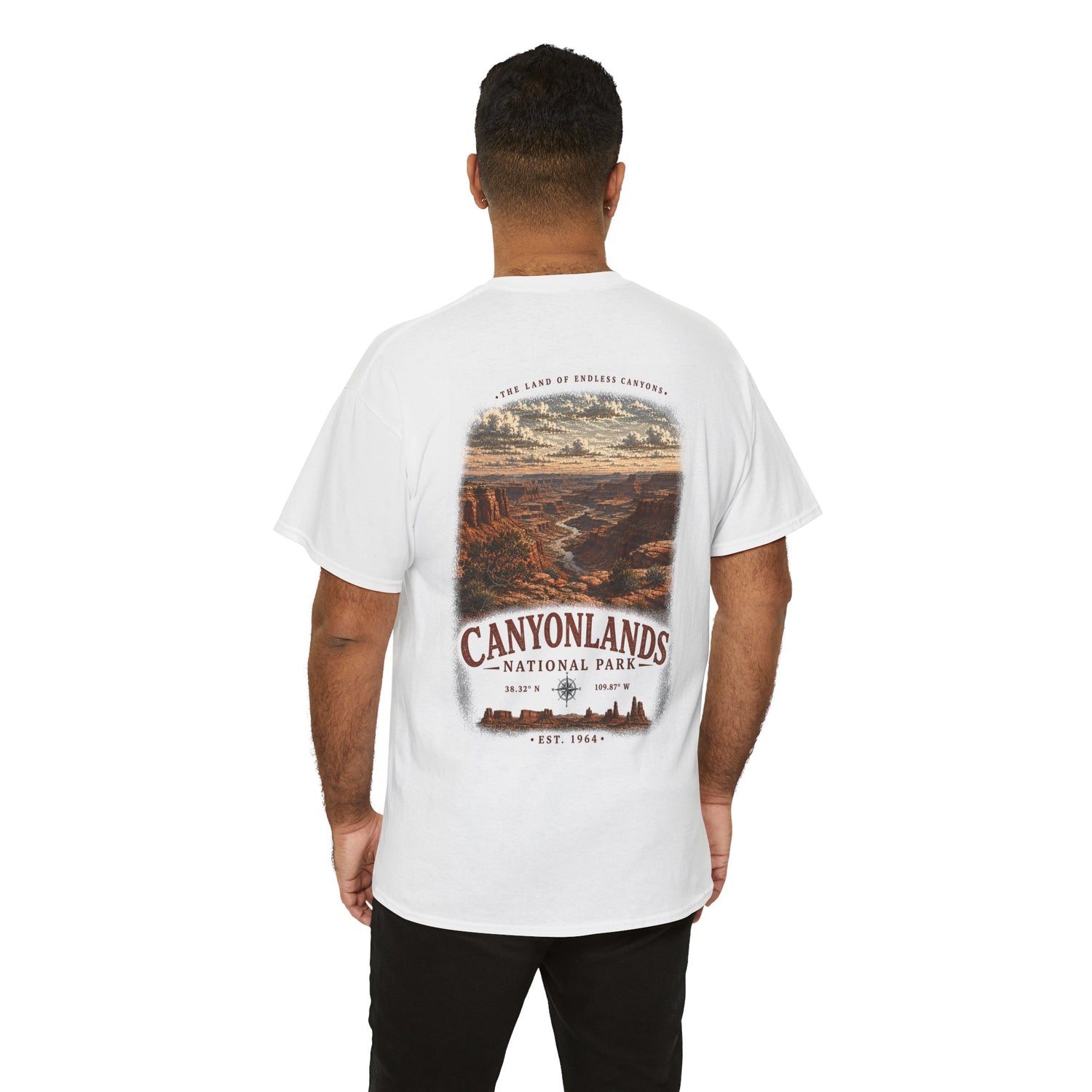 Canyonlands National Park Scenic Desert Landscape T‑Shirt